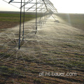 Irrigação de pivô central rebocável com sistema de fertilização